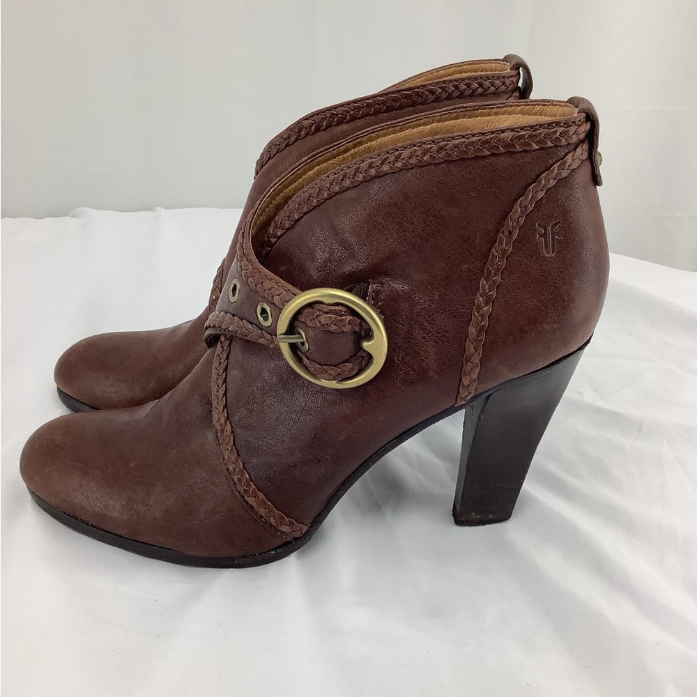 Leather Frye Vicki Booties- Brown, size 10